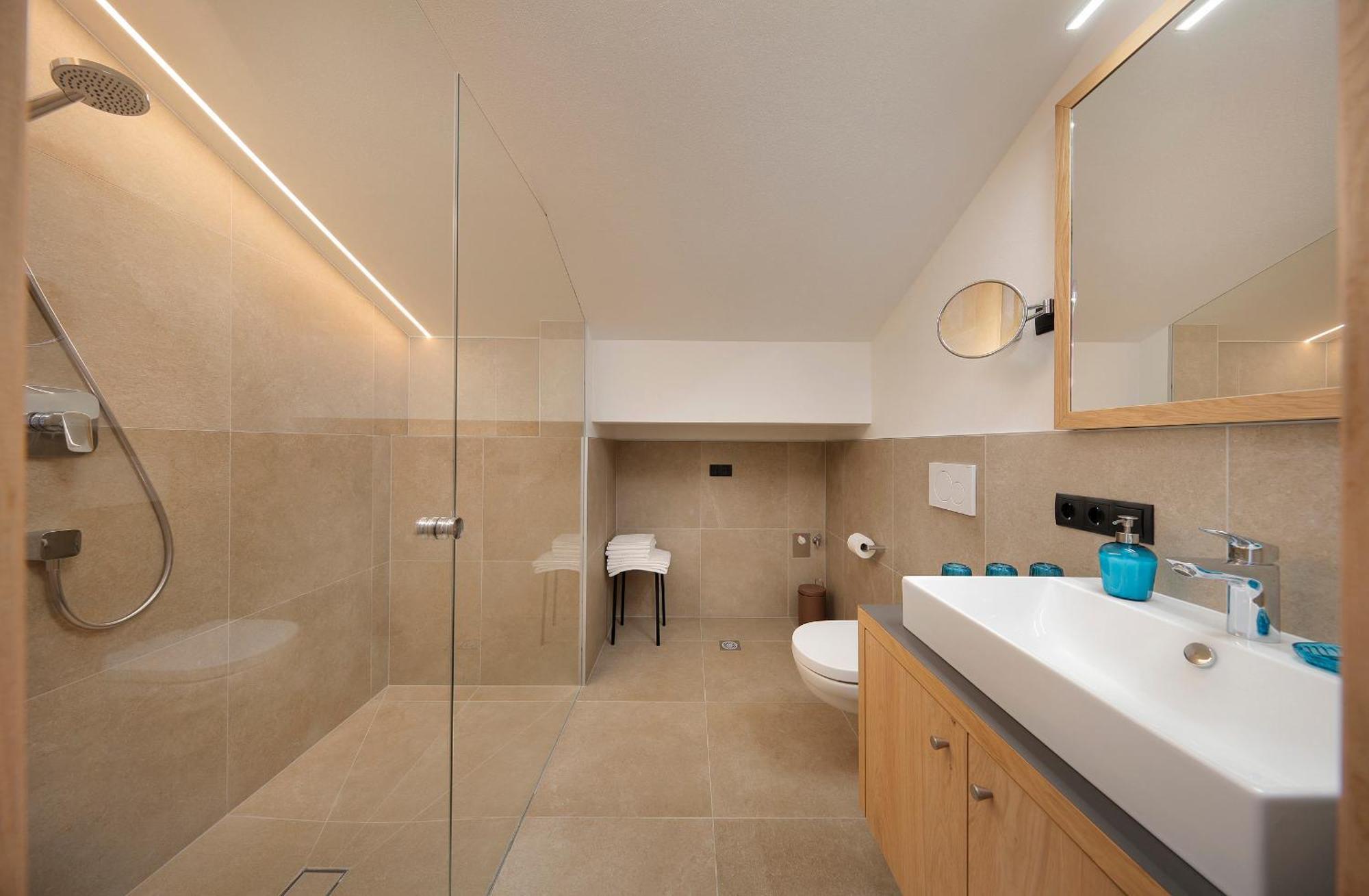 Appartement-Hotel Anthea Tirolo Exterior photo